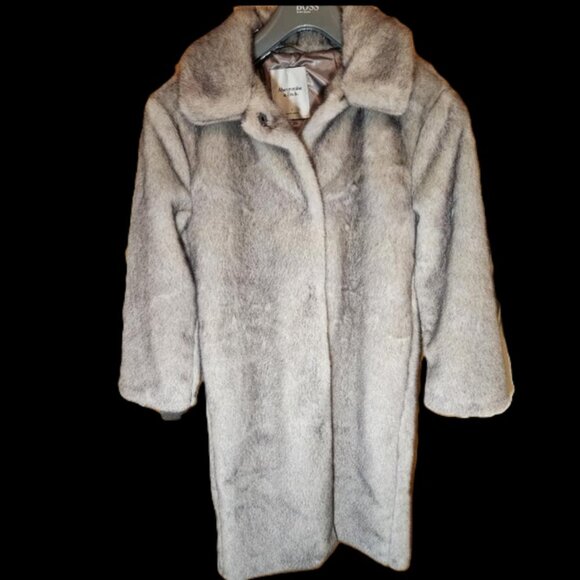 Abercrombie and Fitch - BRAND NEW - Faux Fur - Full Length Coat - Size SM (GREY) - Picture 2 of 7